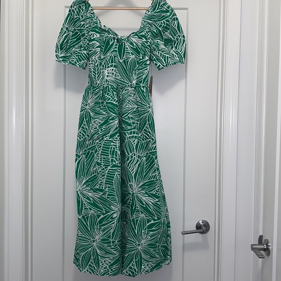 🌿 NWT! Floral Print Puff Sleeve Tie-Back Dress - Tabitha Brown for Target Green - Picture 2 of 10